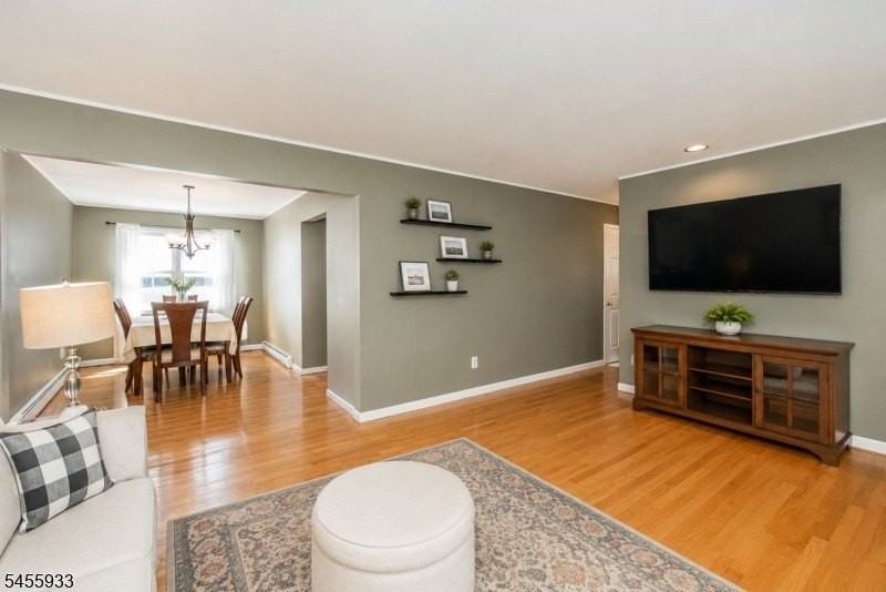 5 Adams Dr - Photo 2 of 22