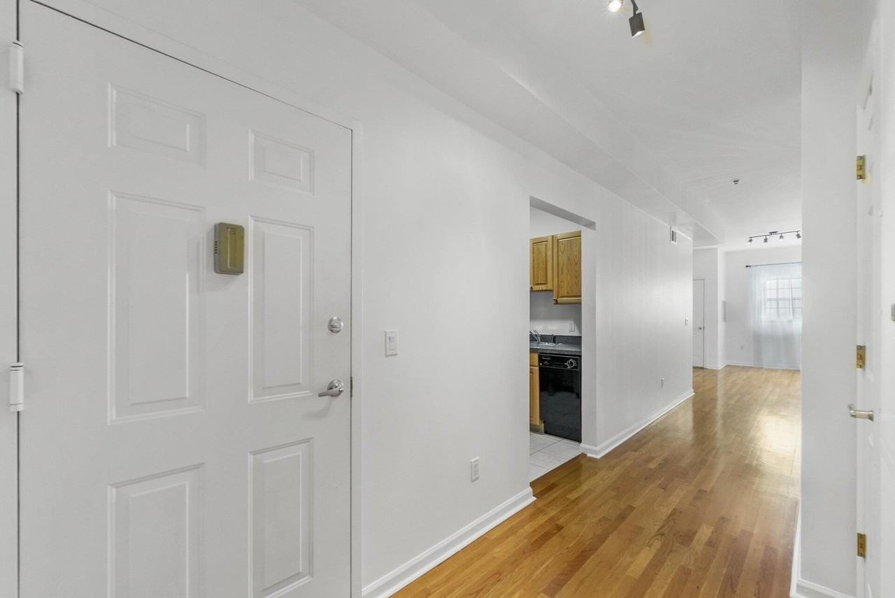 318 54th St #5B - Photo 6 of 16