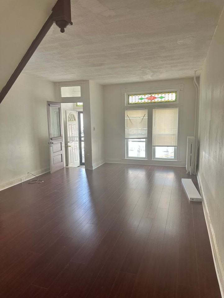 2019 Cecil Ave - Photo 7 of 15