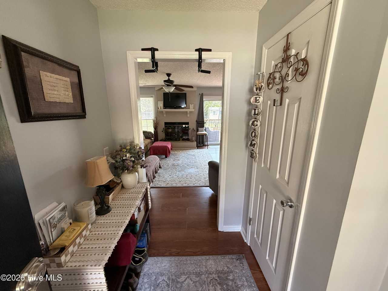 2029 Bugle Dr - Photo 3 of 15