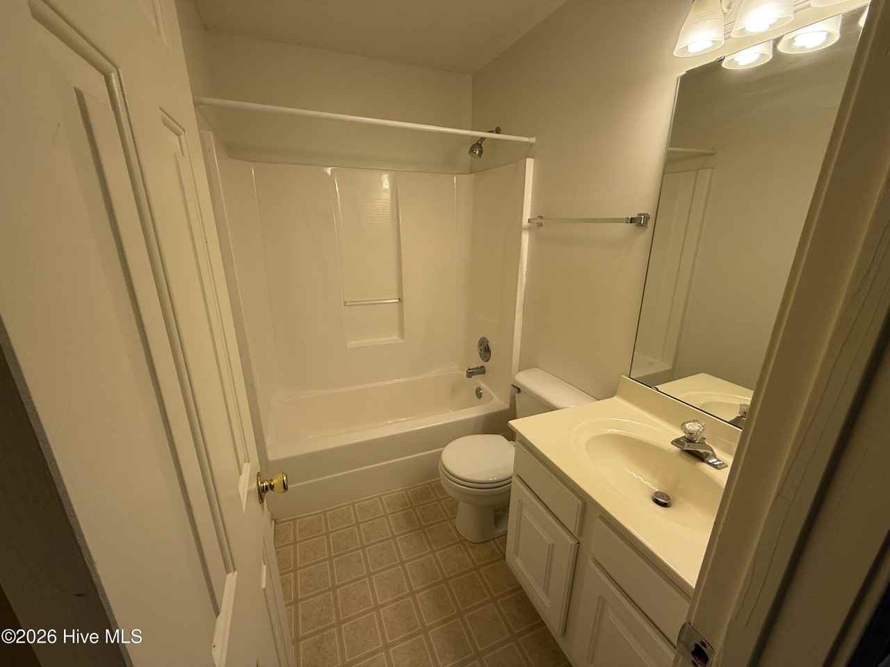 2804 Mulberry Ln #F - Photo 7 of 14