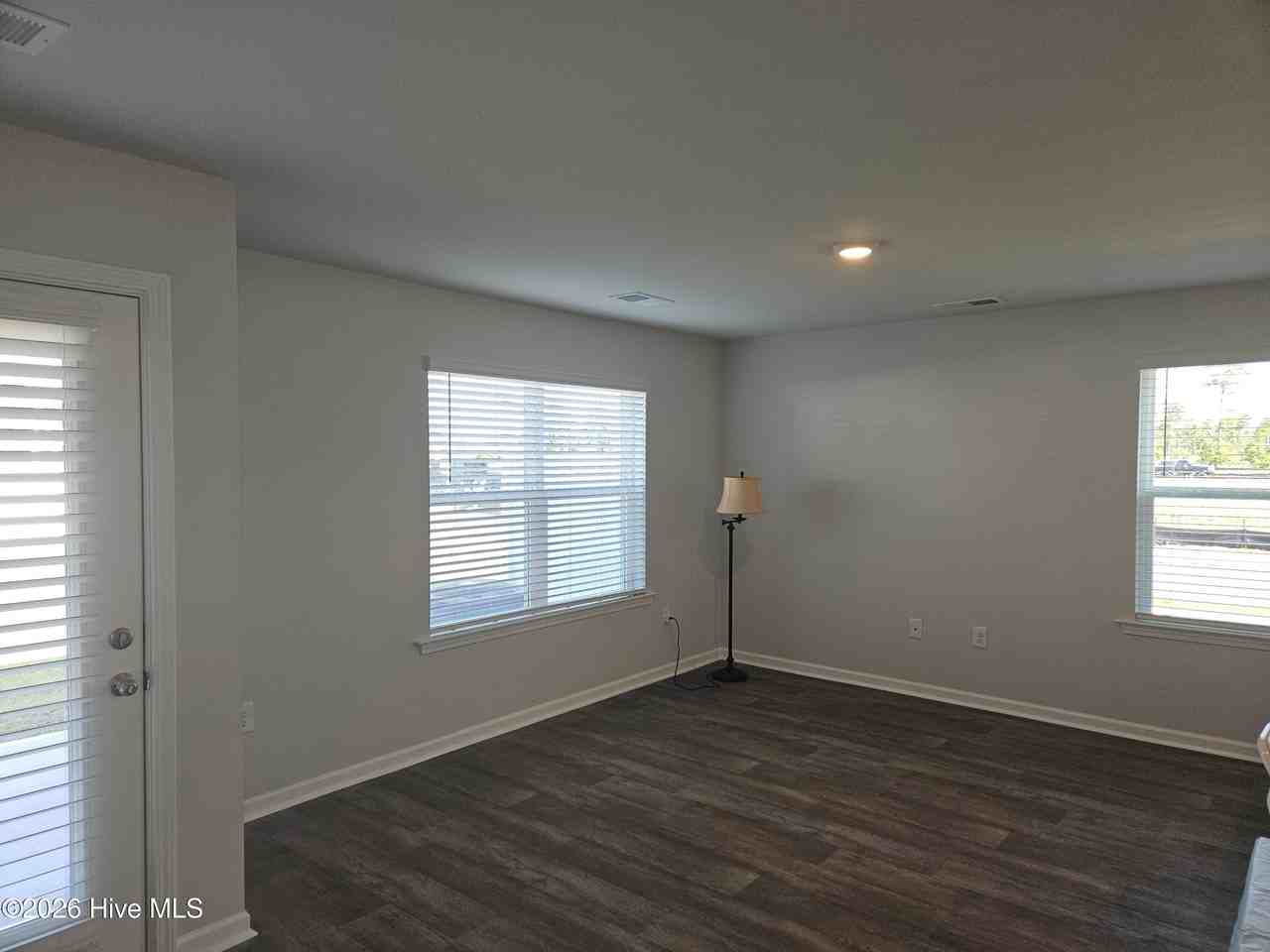 4215 High Glen Dr - Photo 2 of 16