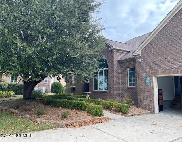 906 Diamond Ct - Photo 2 of 39