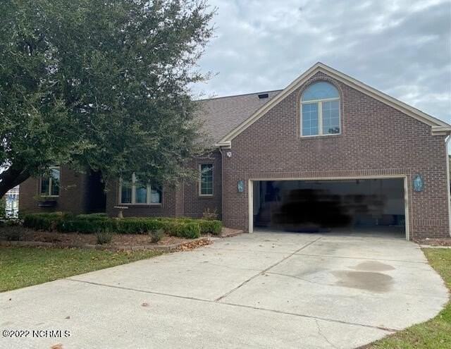 906 Diamond Ct - Photo 3 of 39