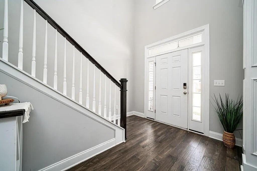 448 Arrowwood Dr - Photo 3 of 30