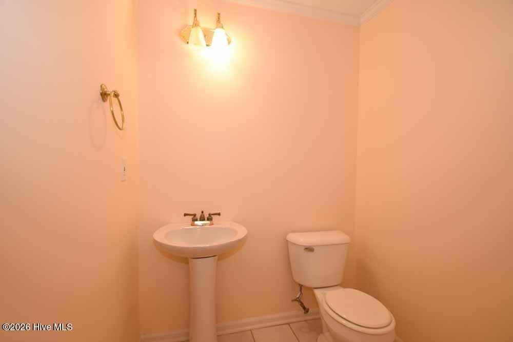 3828 Sterling Pointe Dr #O5 - Photo 3 of 12