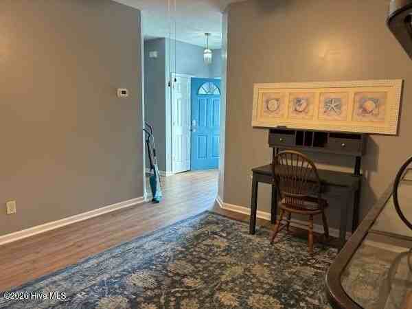 6810 Teviot Dr - Photo 3 of 9