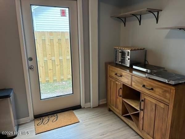 6810 Teviot Dr - Photo 5 of 9