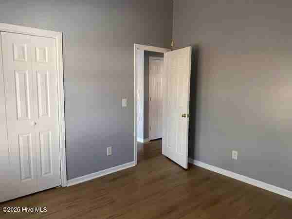 6810 Teviot Dr - Photo 6 of 9