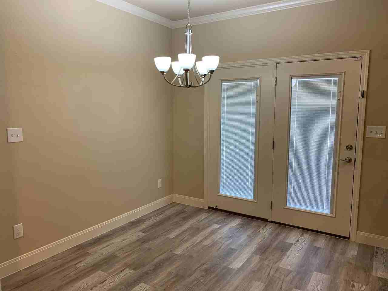 5234 Marshall St - Photo 5 of 22