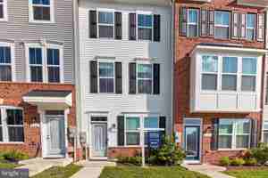 featured image of 168 Woodgate Cir