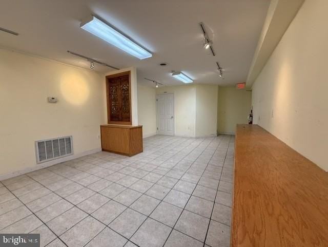 324 Main St - Photo 3 of 7
