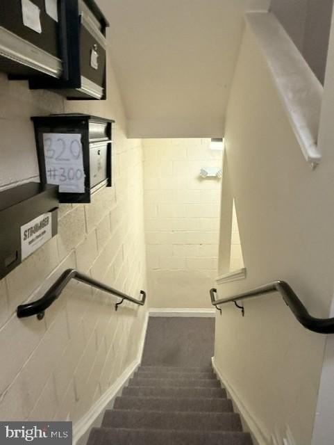 324 Main St - Photo 6 of 7