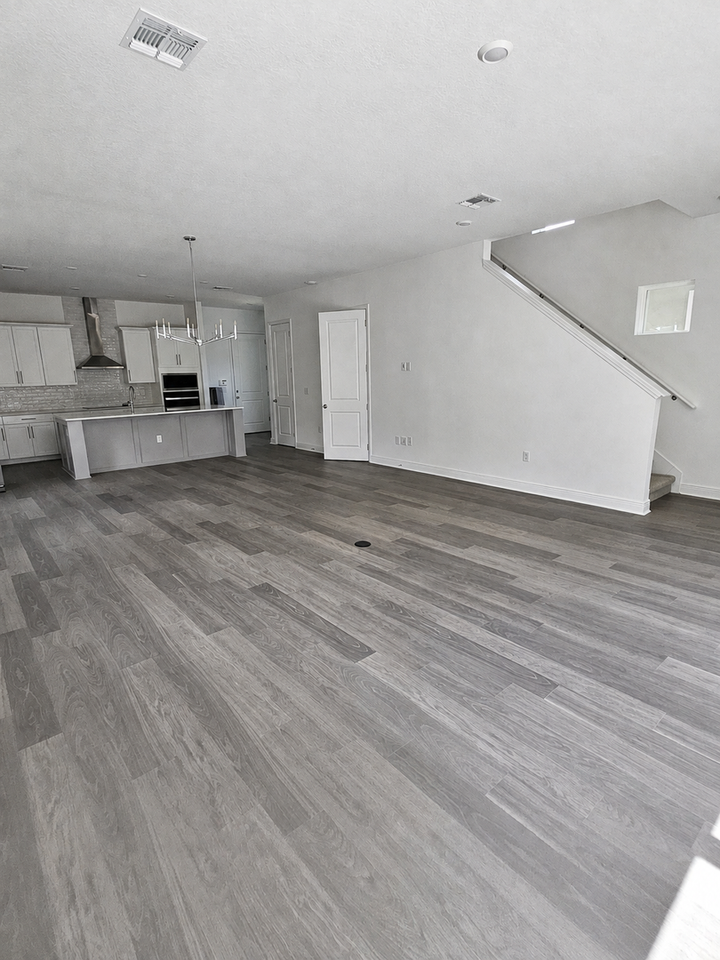 10172 Pearson Ave - Photo 7 of 45