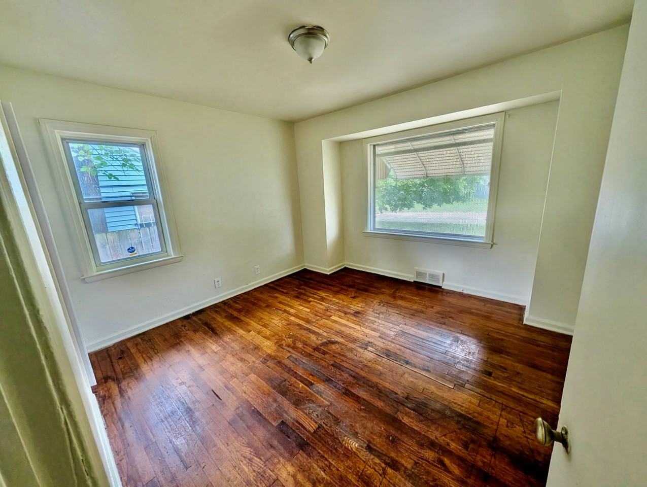1161 Forest Hill Ave #1161 - Photo 3 of 16