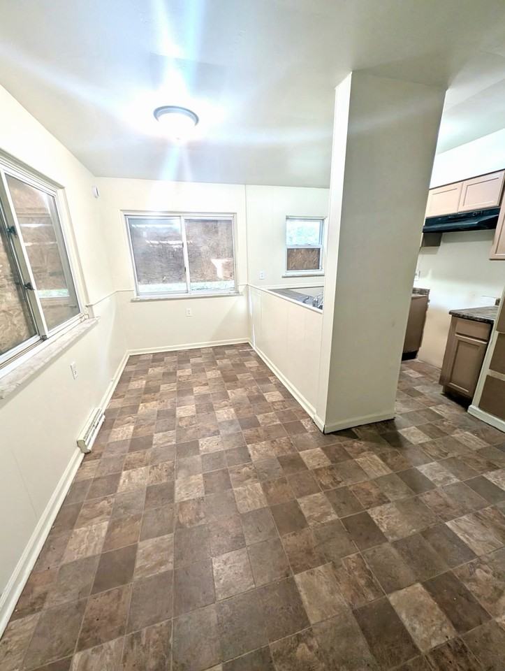 1161 Forest Hill Ave #1161 - Photo 5 of 16