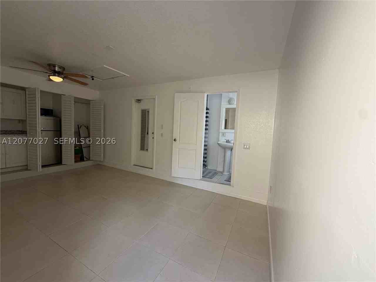 16467 Sw 50th Ter - Photo 4 of 8