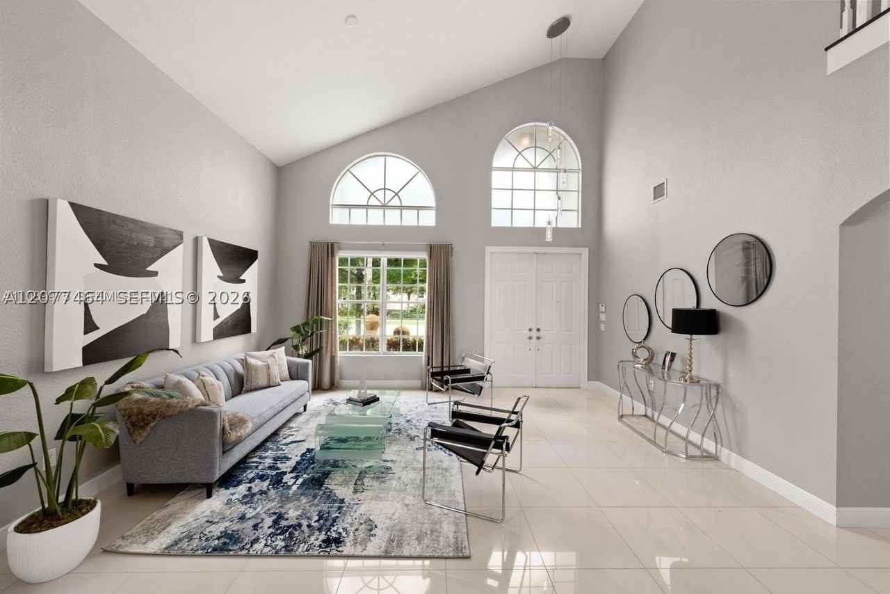 4962 Sw 173rd Ave #4962 - Photo 4 of 27