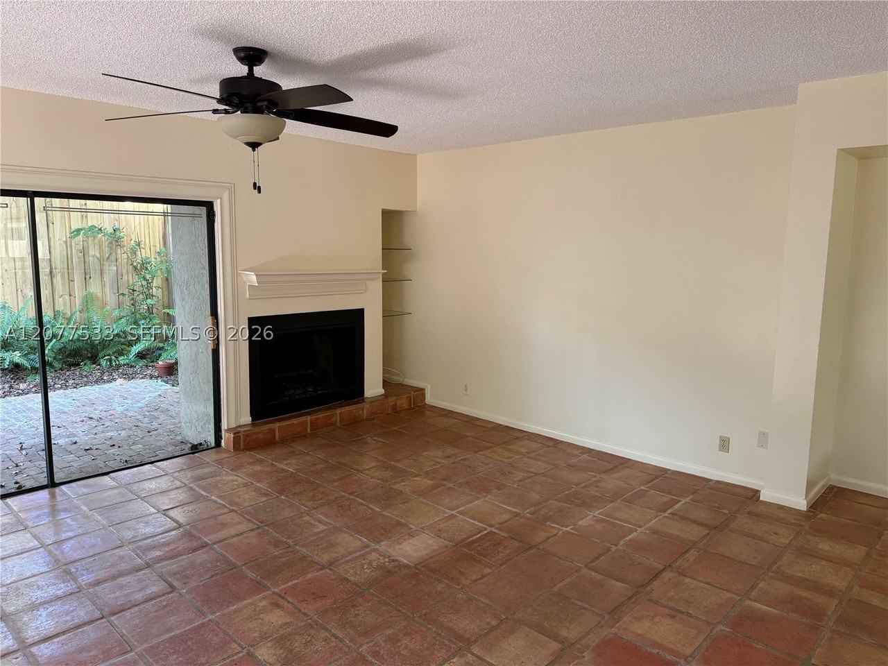 3165 Center St #1 - Photo 4 of 18