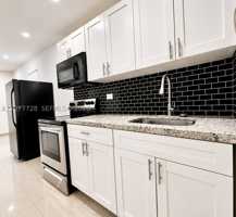 featured image of 5807 Sw 25th St #000