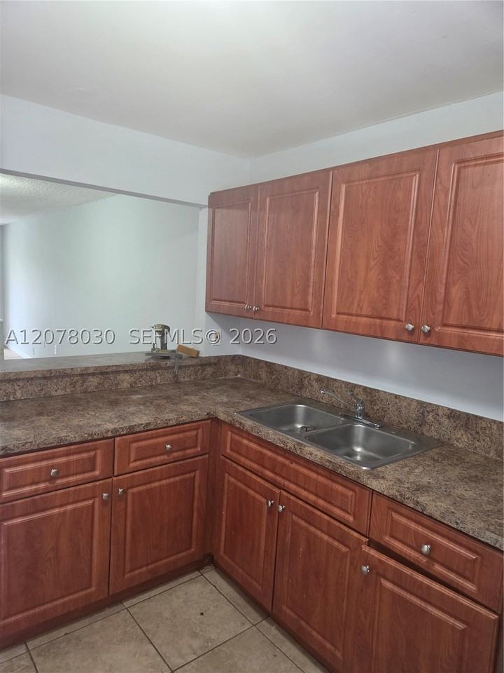 20520 Nw 15th Ave #230 - Photo 2 of 8