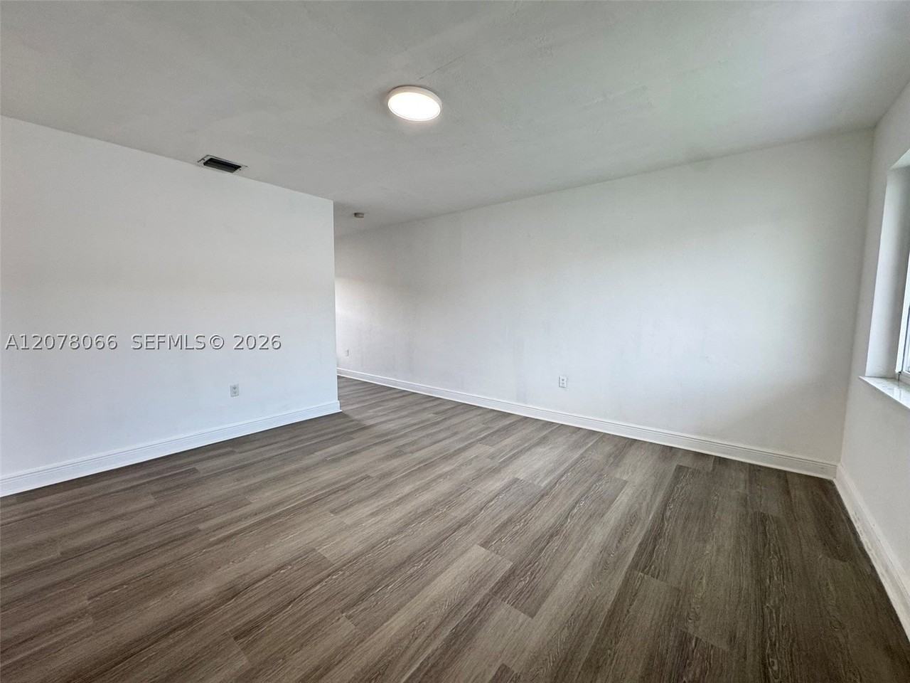 9355 Sw 39th St #9357 - Photo 3 of 15