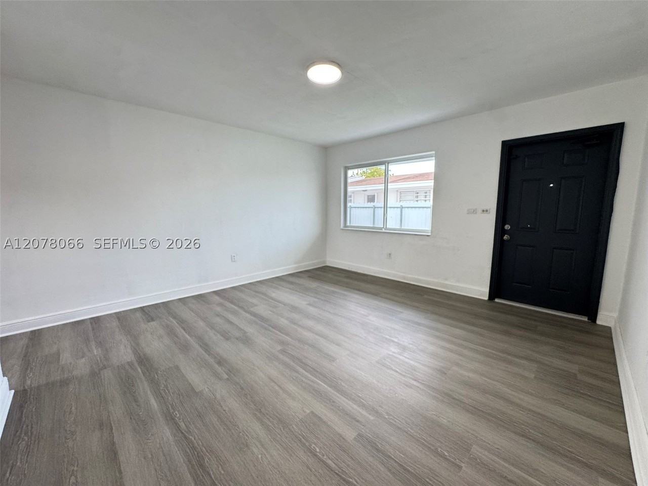 9355 Sw 39th St #9357 - Photo 4 of 15