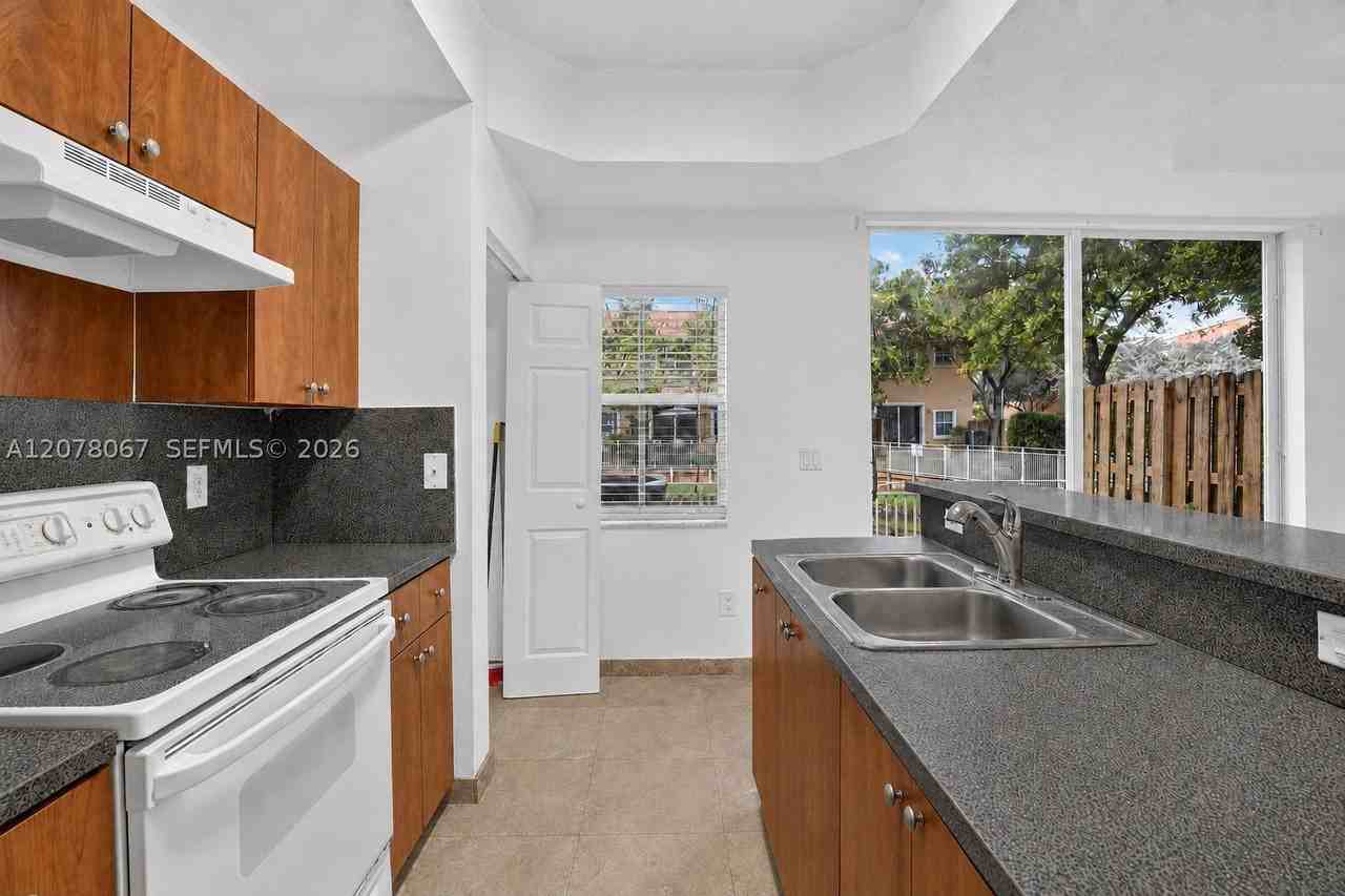 4927 N Harbor Isles Dr #205 - Photo 7 of 21