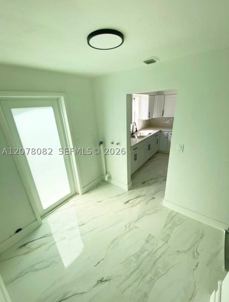 2381 Nw 174th Ter #0 - Photo 5 of 11