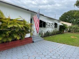 1545 Ne 138th St - Photo 1 of 1