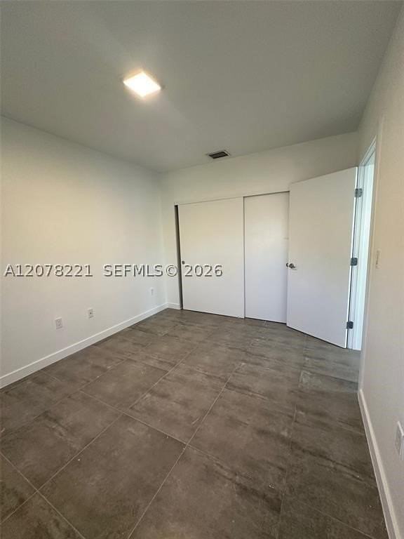165 Nw 39th St #3 - Photo 7 of 12