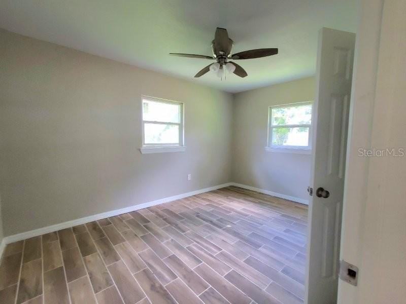 420 Somerset Rd - Photo 6 of 12