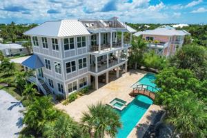 featured image of 300 Gasparilla St