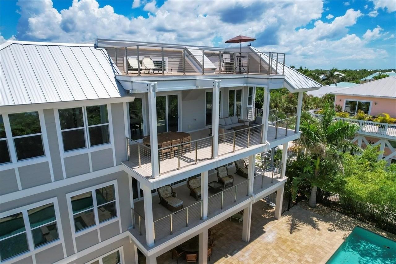 300 Gasparilla St - Photo 3 of 50