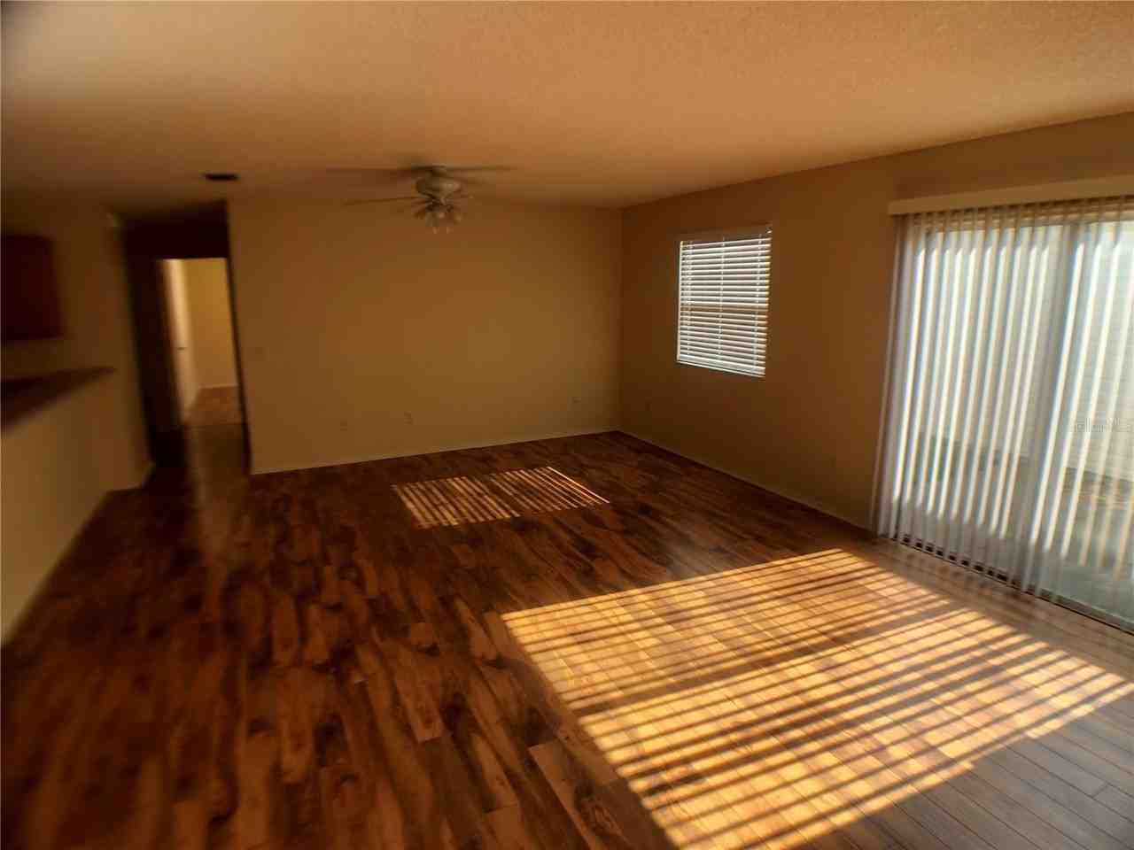 2099 Broyhill Ave - Photo 6 of 15