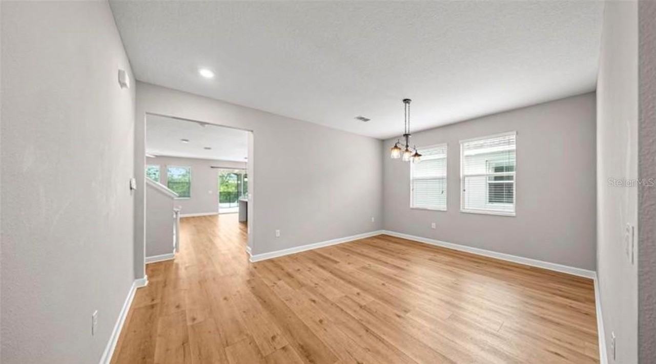 10264 Love Story St - Photo 4 of 32