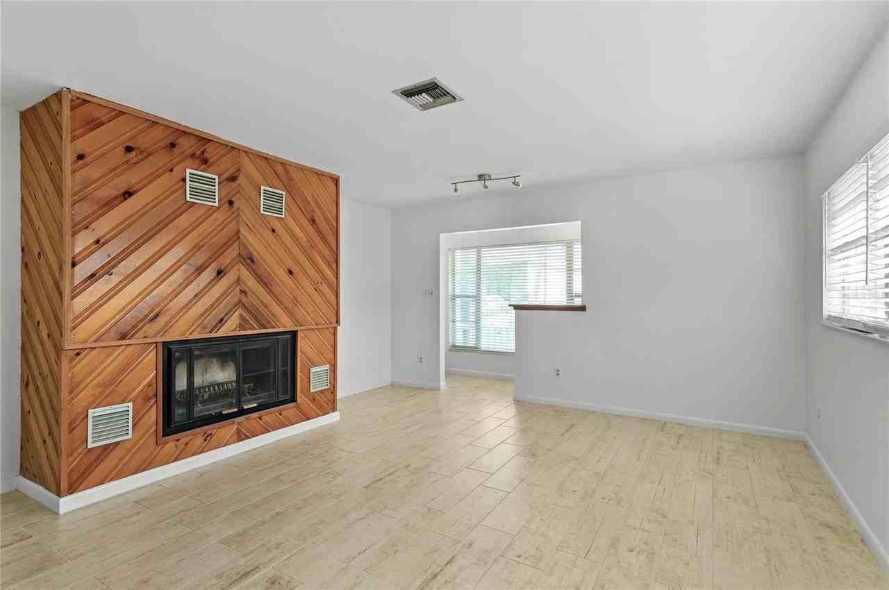 450 W Canton Ave - Photo 7 of 38