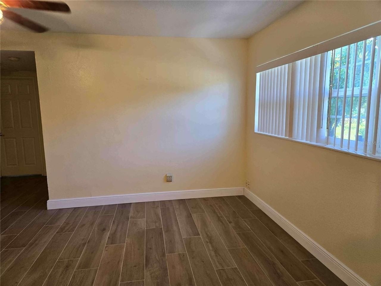 111 Euna Ln - Photo 5 of 12