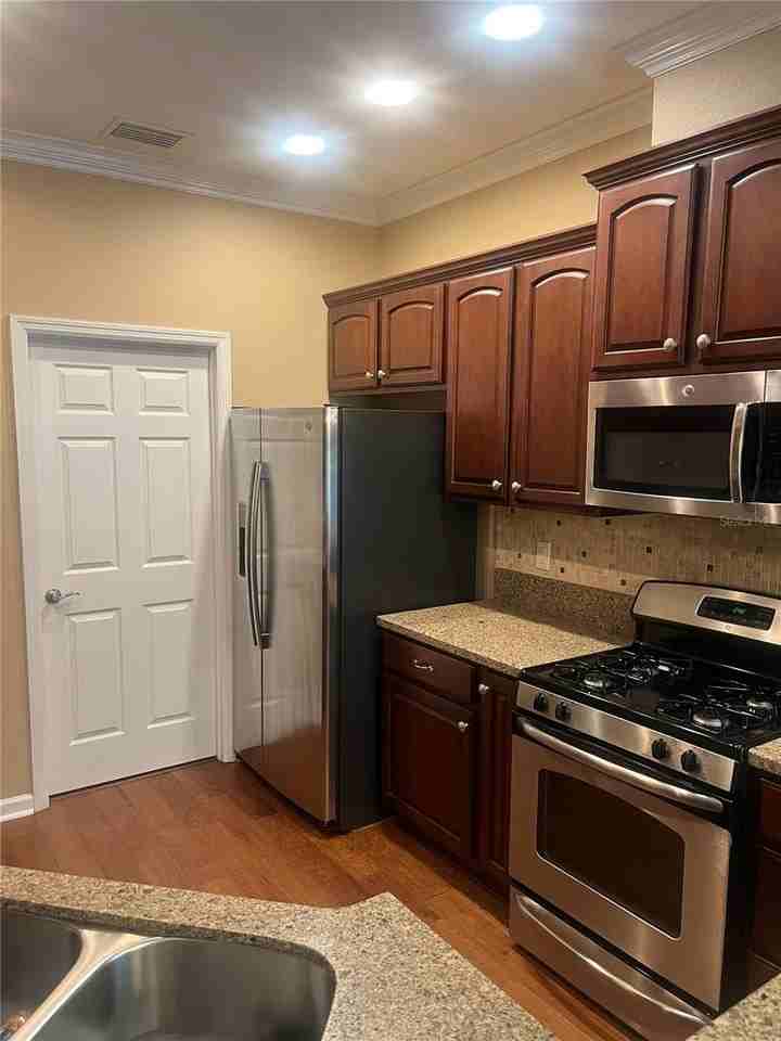 1385 Abbot Way - Photo 2 of 29