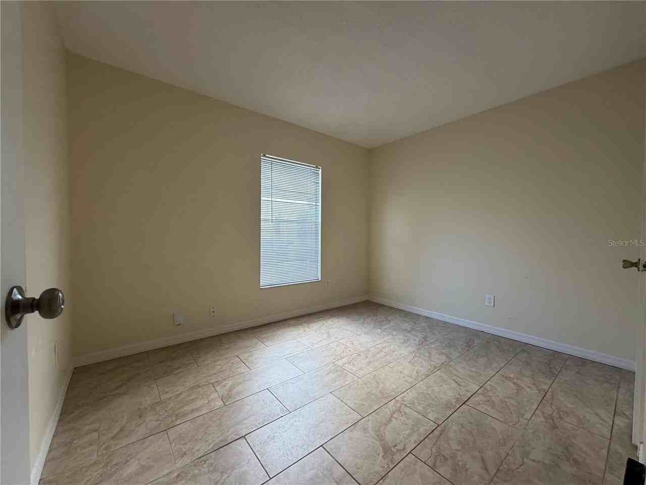 13015 Baltimore Woods Ln - Photo 7 of 14