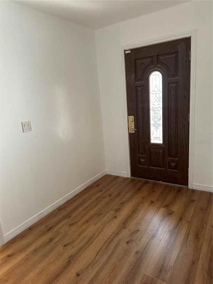 6792 Tamarind Cir - Photo 2 of 8