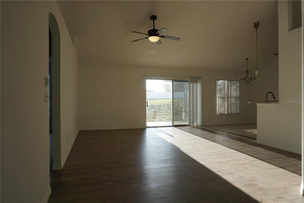 10500 Lake Hasson Cir - Photo 2 of 16