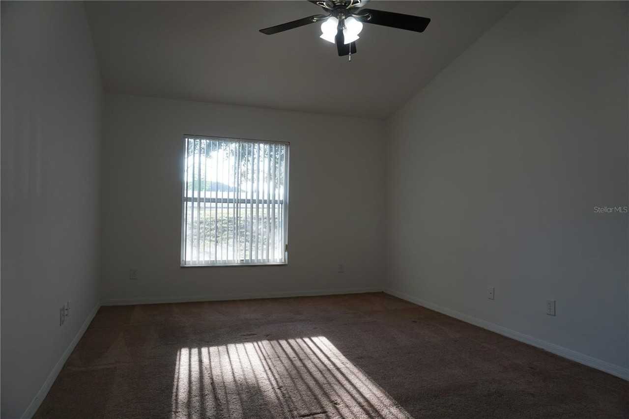 10500 Lake Hasson Cir - Photo 7 of 16