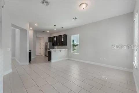 14537 Golden Harbor Ln - Photo 3 of 19