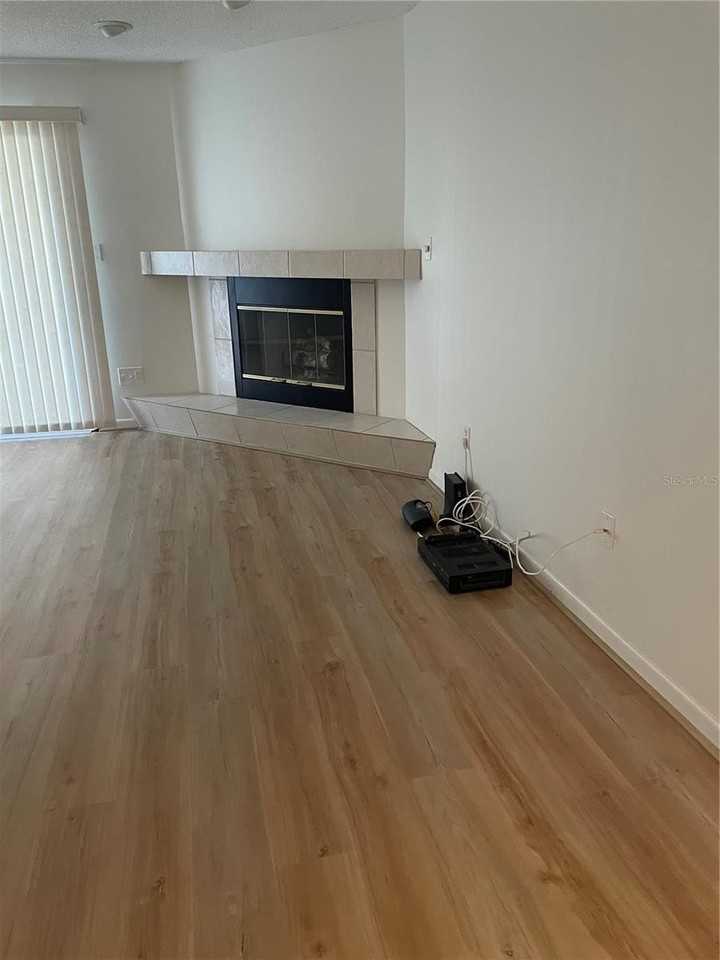 745 Pinellas Bayway S #105 - Photo 5 of 30