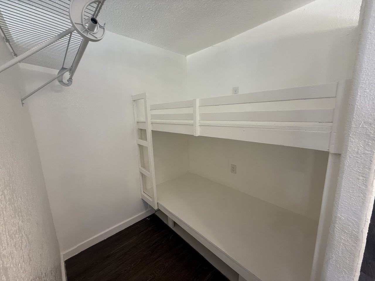 Benita St #246 - Photo 4 of 20
