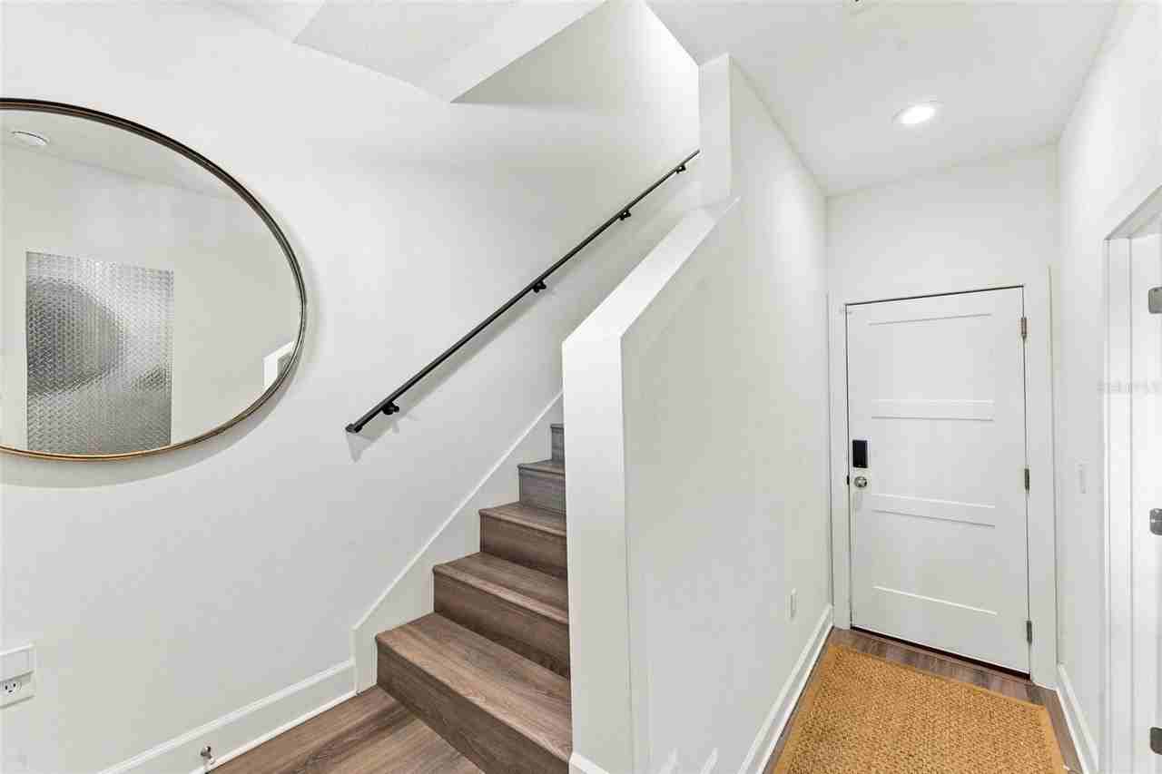 116 26th St N - Photo 6 of 47