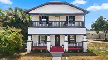 featured image of 2610 W Cypress St
