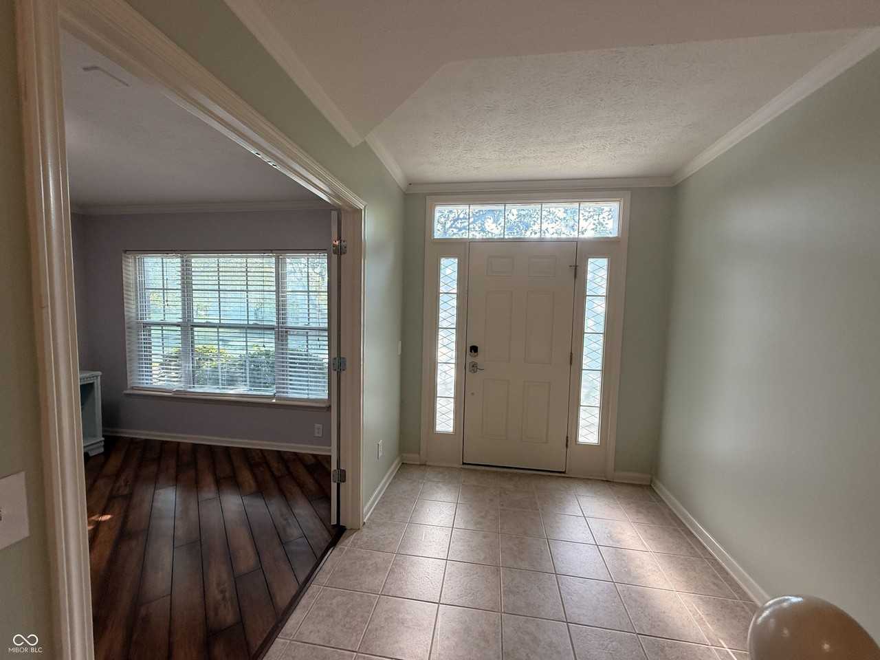 11900 Kelso Dr #5 - Photo 5 of 25