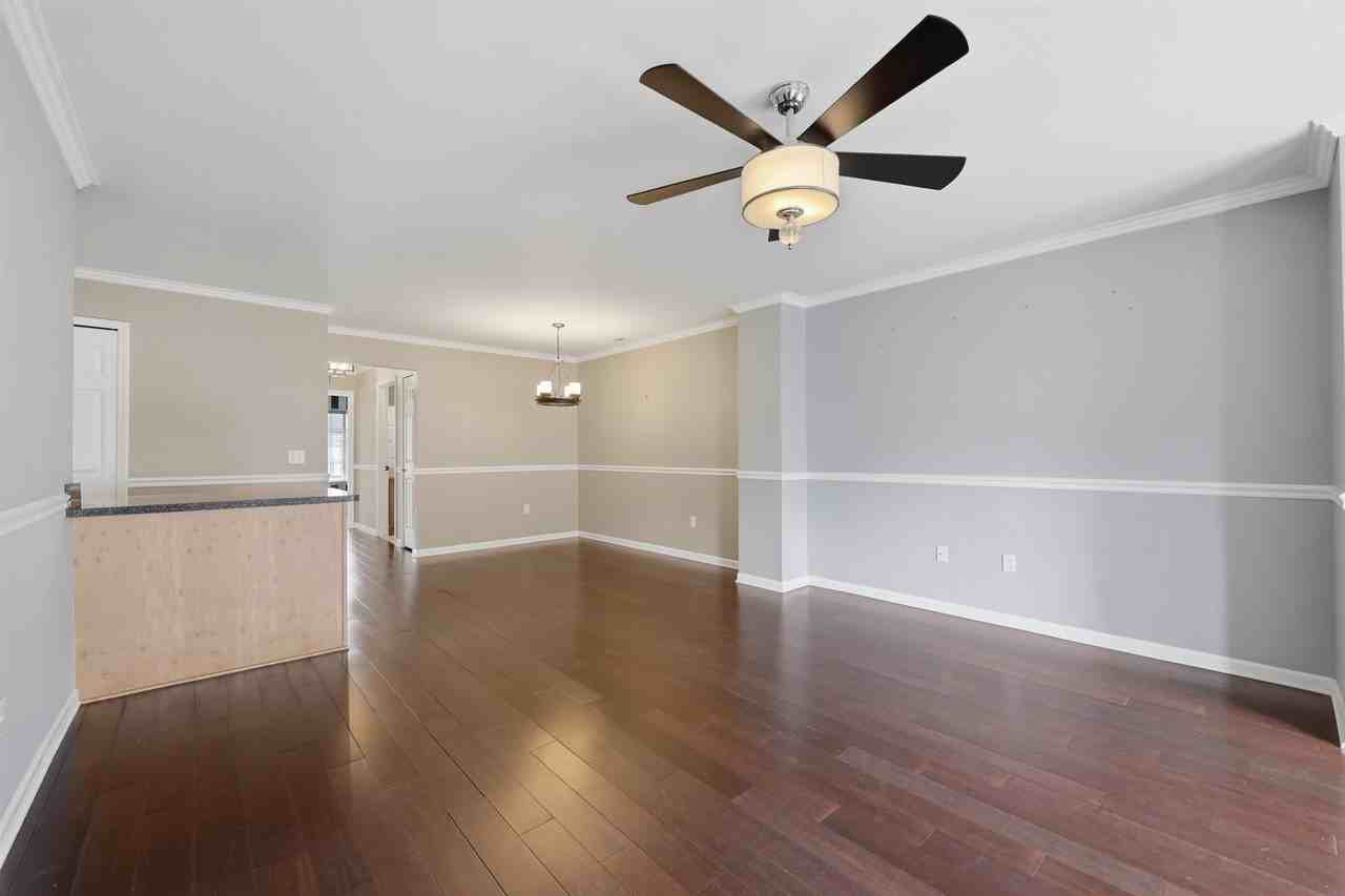 53224 Providence E - Photo 3 of 24